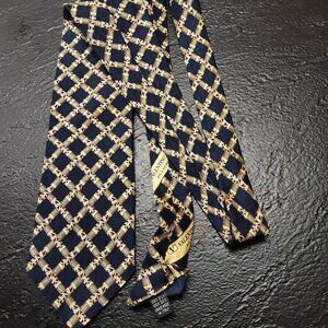 Vintage Valentino Cravatte 100% Silk Tie Geometric Pattern Handmade in Italy